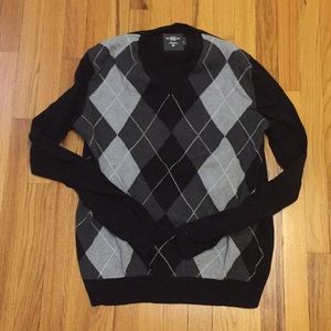 Men’s H&M argyle sweater